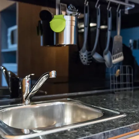 Guestready - Given To Fly *